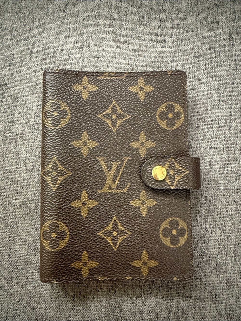Louis Vuitton Monogram Canvas Agenda Cover - Small Size